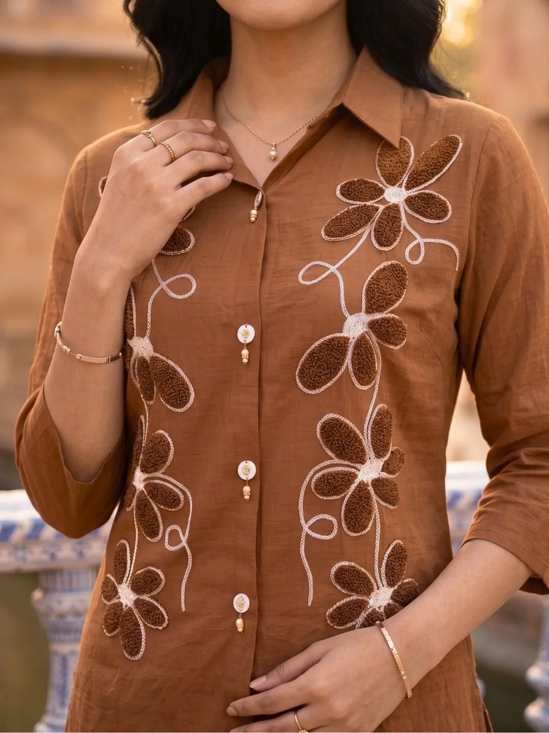 BROWN CORDSET COLLAR WITH EMBROIDERY GNBW