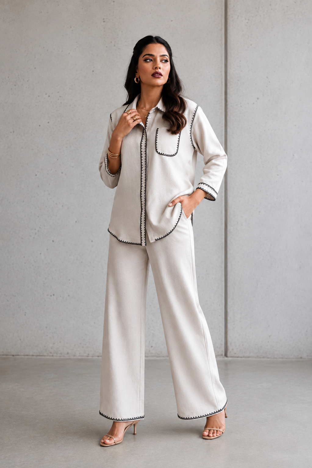 WHITE LINEN CORD SET WITH EMBROIDERY